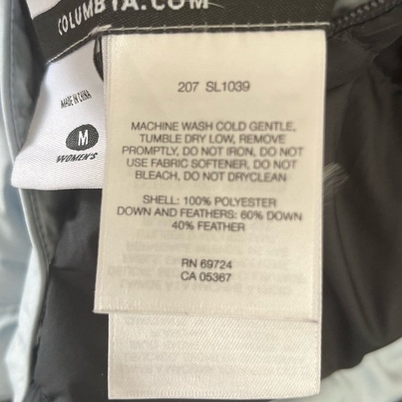 Women’s Columbia Down and Feather Insulated Puffer Vest Size Medium - Picture 6 of 10